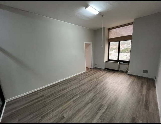 66M² OFFICE TO LET IN GARDENS